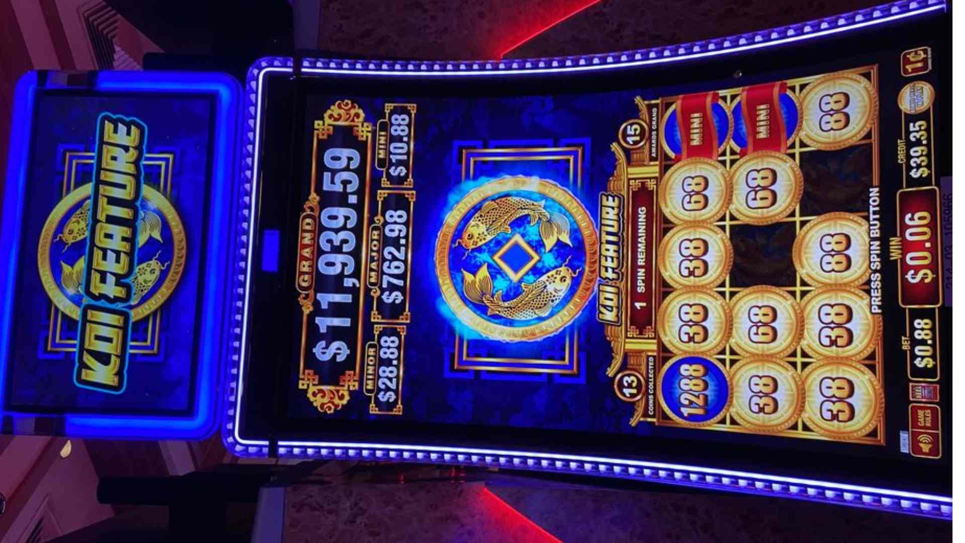 How to Play Poker at Casino and Understand the Basic Rules